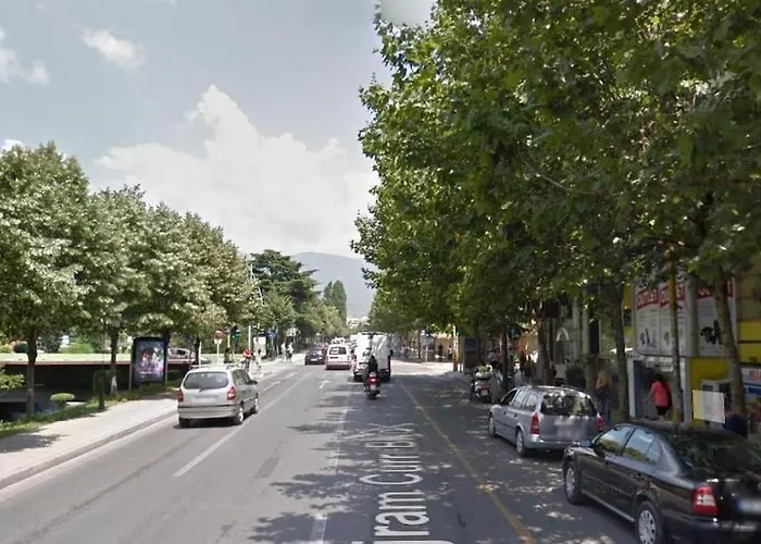 Cozy Bllok Apartman Tirana