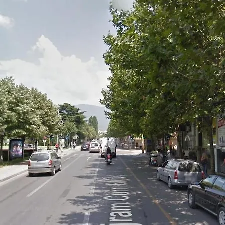 Cozy Bllok Appartement Tirana