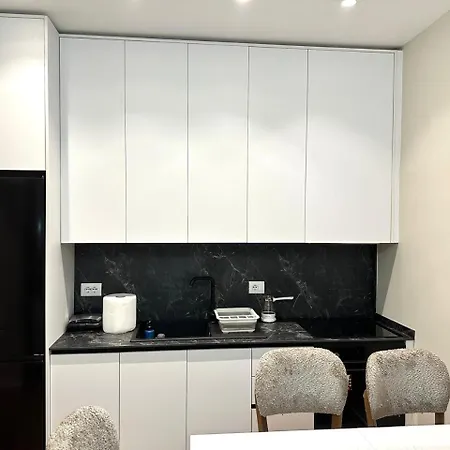 Cozy Bllok Apartmán Tirana