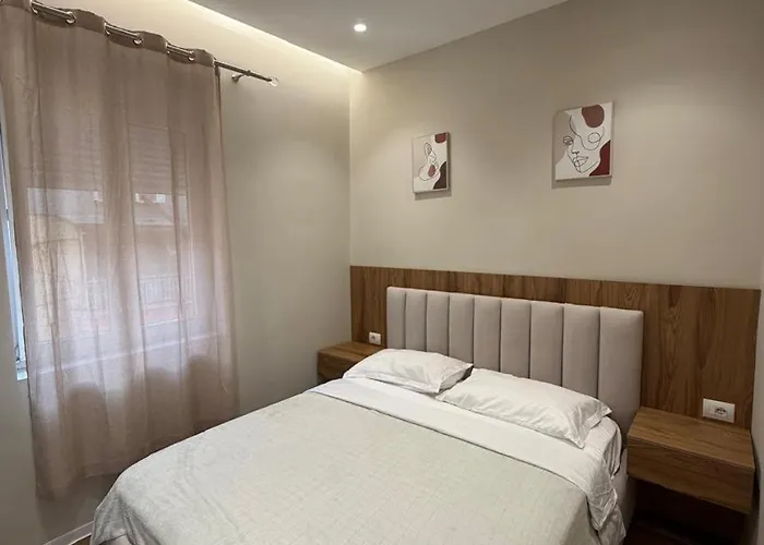 Cozy Bllok تيرانا