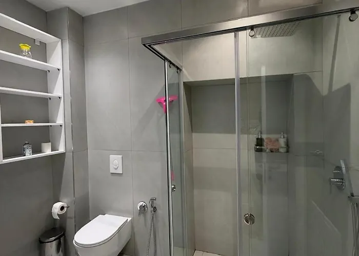 Cozy Bllok * تيرانا